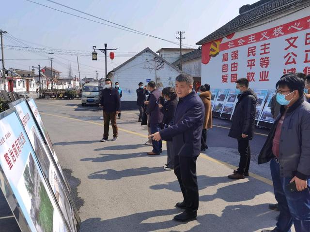 黨建賦能，激活姜堰鄉(xiāng)村振興“一池春水”（黨建加產(chǎn)業(yè) 激活全鄉(xiāng)振興發(fā)展動力）